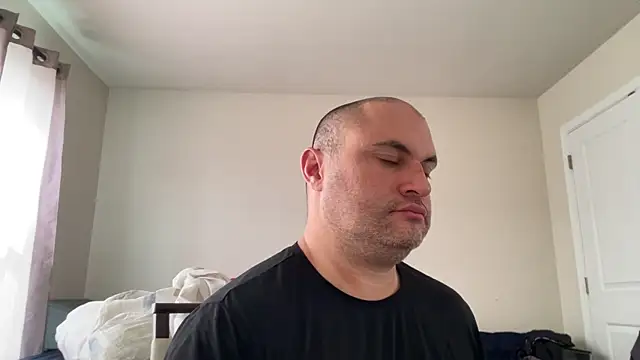 SluggishChase99 online show from 02.26.26