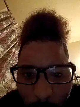 Snapshot of Dj-yefri-pauta chatting on 01.15.25 Dj-yefri-pauta online show from 01.15.25