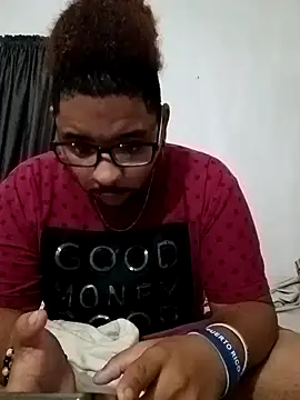 Snapshot of Dj-yefri-pauta chatting on 02.05.25 Dj-yefri-pauta online show from 02.05.25