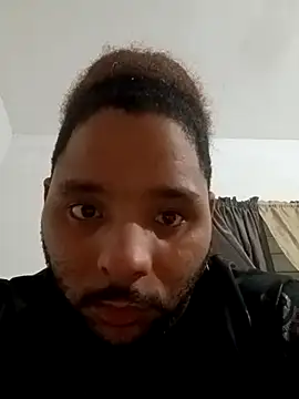 Snapshot of Dj-yefri-pauta chatting on 02.17.25 Dj-yefri-pauta online show from 02.17.25