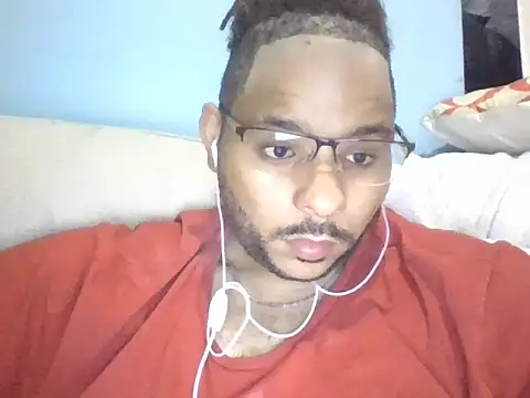 Snapshot of Dj-yefri-pauta chatting on 04.19.26 Dj-yefri-pauta online show from 04.19.26