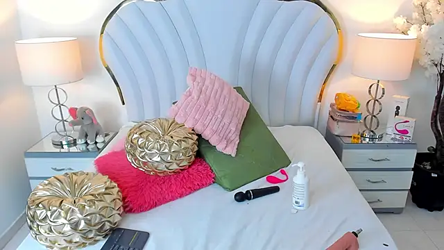 EmmaCrush online show from 03.15.25