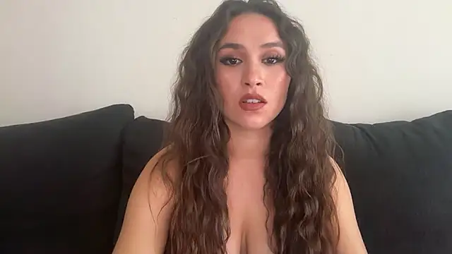 Snapshot of YingxYang69 chatting on 09.26.25 YingxYang69 online show from 09.26.25