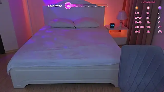 Hayle Hill online show from 11.21.25