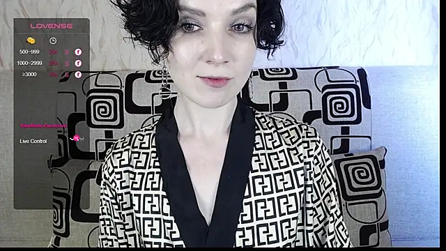 TinaWince online show from 02.20.25