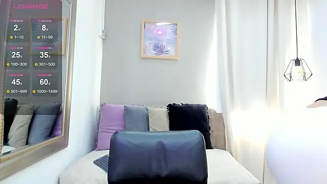 Snapshot of _alaiasmile_ chatting on 02.20.25 alaiasmile online show from 02.20.25