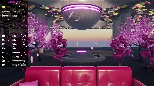 ElfieLove online show from 12.04.25