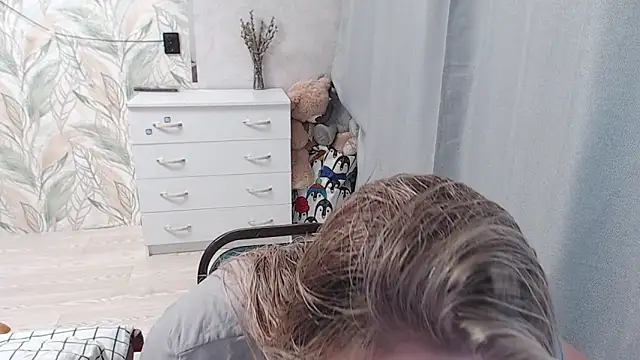 Snapshot of MelissaXKinky chatting on 10.14.25 MelissaXKinky online show from 10.14.25