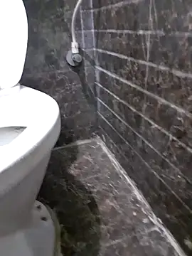 Snapshot of Ajith_mvi chatting on 11.30.25 Ajith mvi online show from 11.30.25