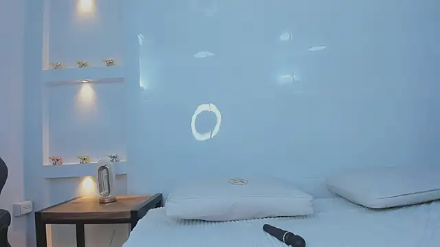 Dalia-Prada online show from 03.20.26