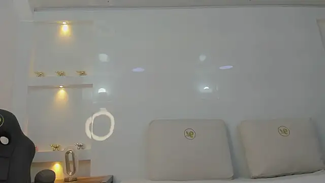 Dalia-Prada online show from 04.16.26