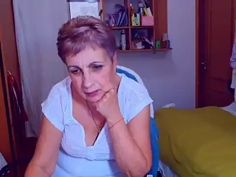 Snapshot of Victoria5643 chatting on 12.01.24 Victoria5643 online show from 12.01.24