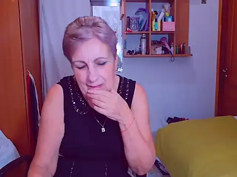 Snapshot of Victoria5643 chatting on 12.11.24 Victoria5643 online show from 12.11.24