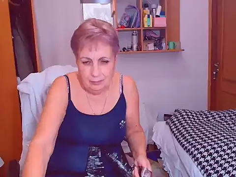 Snapshot of Victoria5643 chatting on 12.23.24 Victoria5643 online show from 12.23.24