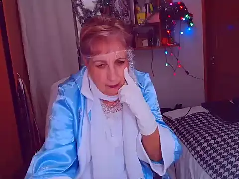 Snapshot of Victoria5643 chatting on 01.13.25 Victoria5643 online show from 01.13.25