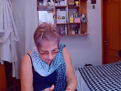 Snapshot of Victoria5643 chatting on 01.24.25 Victoria5643 online show from 01.24.25