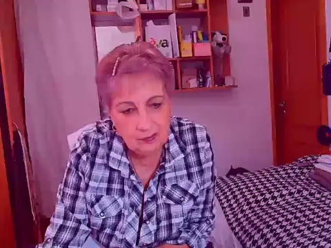 Snapshot of Victoria5643 chatting on 01.26.25 Victoria5643 online show from 01.26.25