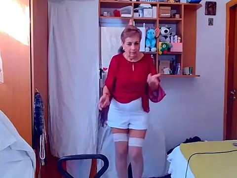 Snapshot of Victoria5643 chatting on 02.23.25 Victoria5643 online show from 02.23.25