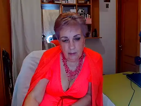 Snapshot of Victoria5643 chatting on 03.06.25 Victoria5643 online show from 03.06.25