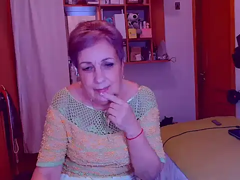 Snapshot of Victoria5643 chatting on 03.09.25 Victoria5643 online show from 03.09.25