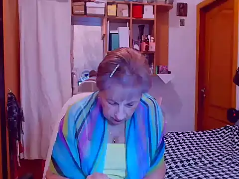 Snapshot of Victoria5643 chatting on 03.15.25 Victoria5643 online show from 03.15.25