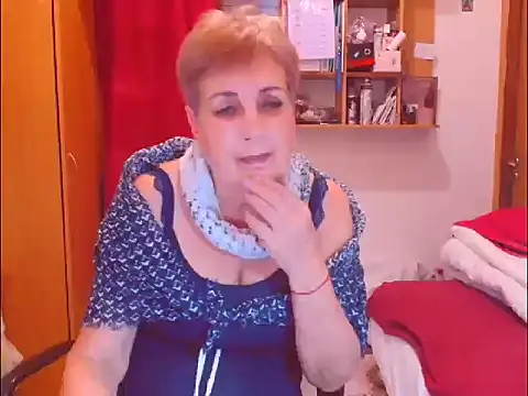 Snapshot of Victoria5643 chatting on 12.02.25 Victoria5643 online show from 12.02.25