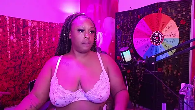 Snapshot of cheriserozequeen chatting on 05.04.26 cheriserozequeen online show from 05.04.26