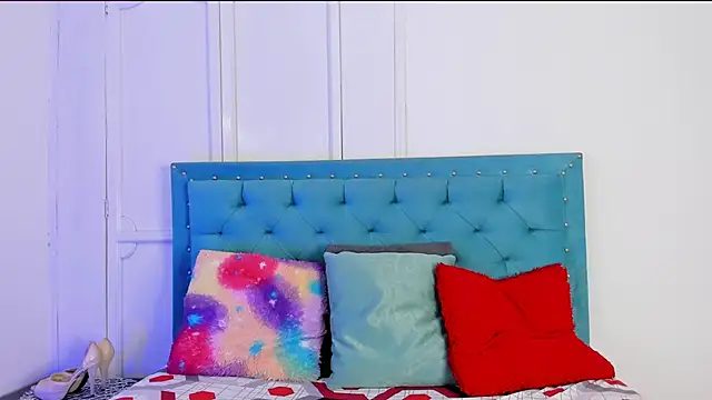 thamara26 online show from 01.24.25