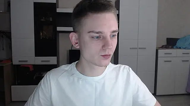 angryzan online show from 01.23.25