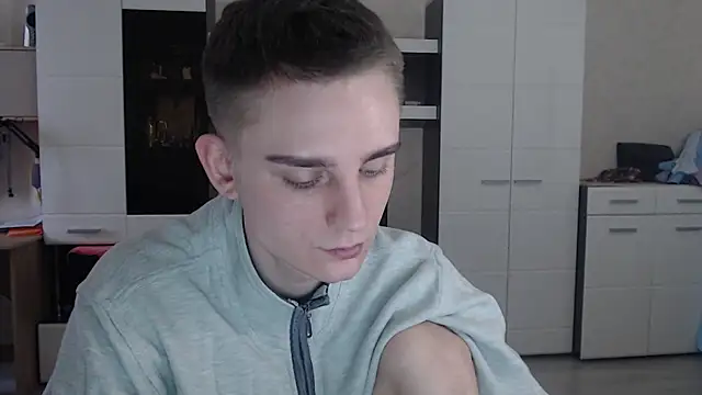 angryzan online show from 01.30.25