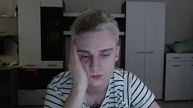 angryzan online show from 02.21.25