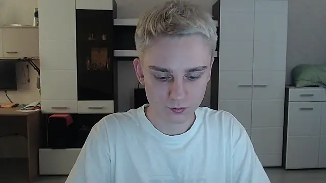 angryzan online show from 02.27.25