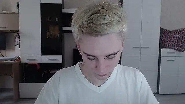 angryzan online show from 03.13.25