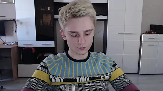 angryzan online show from 03.20.25