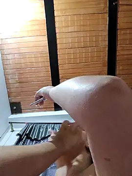 Sofia Queen17 online show from 12.31.24