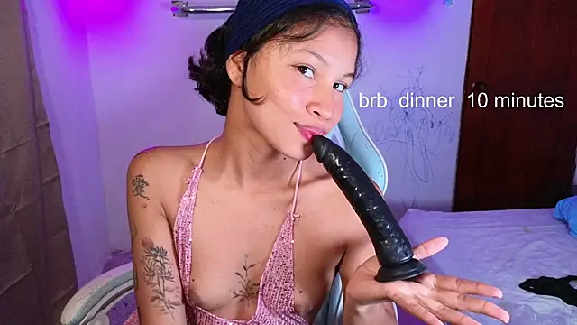 Peggy Funn online show from 09.10.25