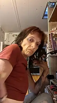 Snapshot of whitetrashdirtyslut chatting on 06.17.26 whitetrashdirtyslut online show from 06.17.26