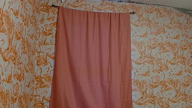 Snapshot of strawberrysmoothie chatting on 02.15.26 strawberrysmoothie online show from 02.15.26