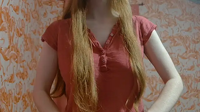 Snapshot of strawberrysmoothie chatting on 03.02.26 strawberrysmoothie online show from 03.02.26