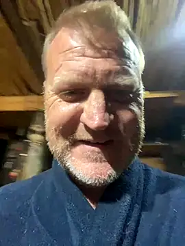 sexycouple109 online show from 10.28.25