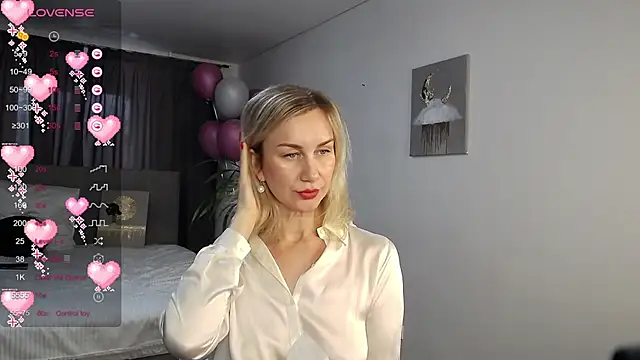 Vanessa Nowak online show from 03.05.25