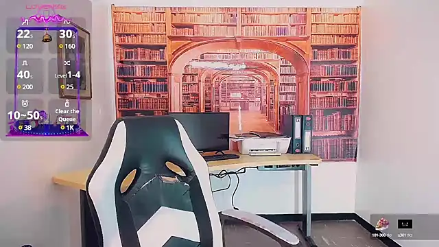 khiara moretti online show from 02.07.25