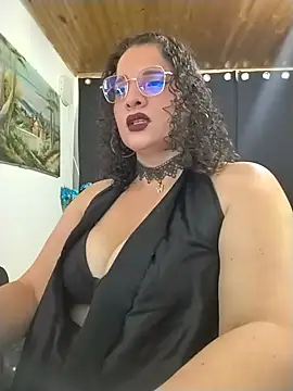 Snapshot of Aleja_Gonzales chatting on 08.05.26 Aleja Gonzales online show from 08.05.26