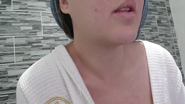 Venus Santana online show from 12.19.24