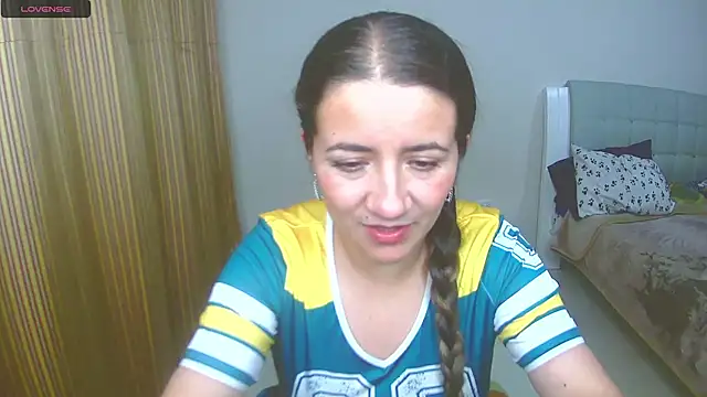 Dayanna Smitt online show from 01.06.25