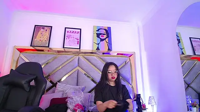 Moon Water   online show from 04.13.26