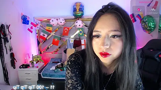 Snapshot of Moon_Water__ chatting on 06.24.26 Moon Water online show from 06.24.26