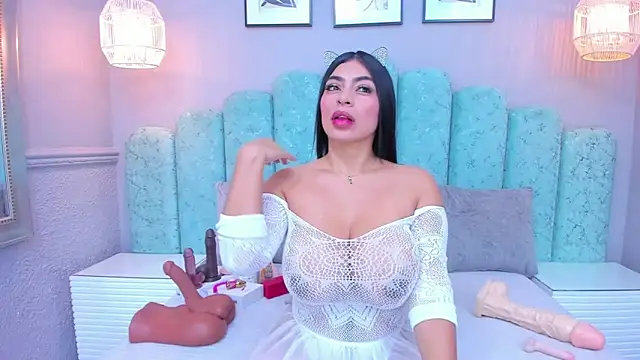 Snapshot of Sara_Vanegas chatting on 03.05.25 Sara Vanegas online show from 03.05.25