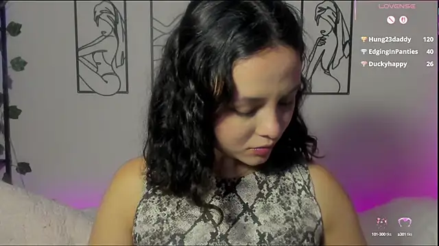 Megan Rodrigo online show from 02.01.25