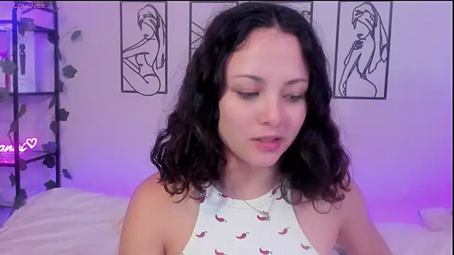 Megan Rodrigo online show from 03.07.25